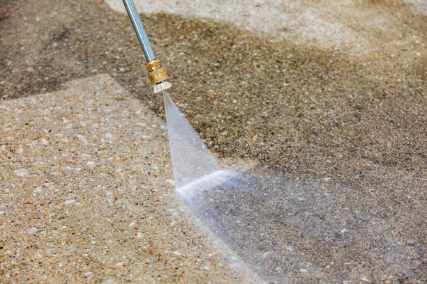 Best Playground Equipment Cleaning  in , IA